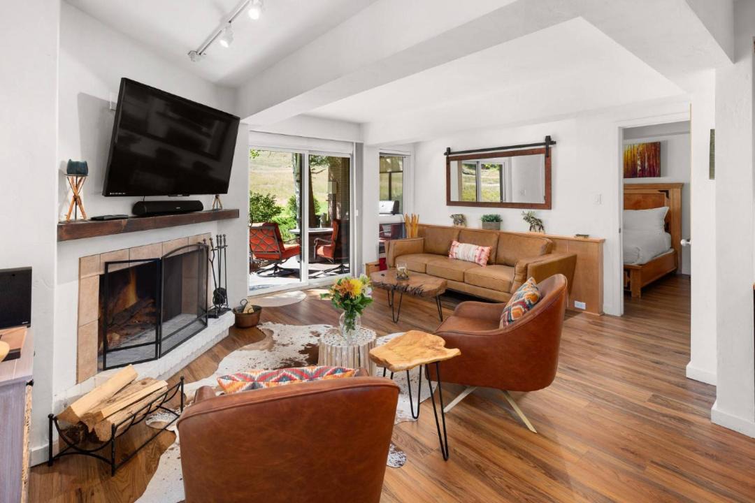 Photo of Livingroom in Snowmass Village