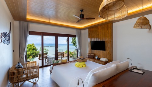 Sinae Premier Pool Suites