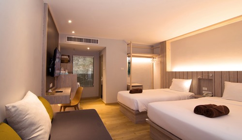 Deluxe Suite