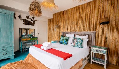 Deluxe Double Room with Balcony and Sea View