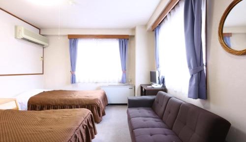 Economy Twin Room