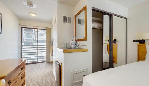 Classic Apartment