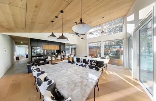 Echo Land Ski Chalet | The Moo