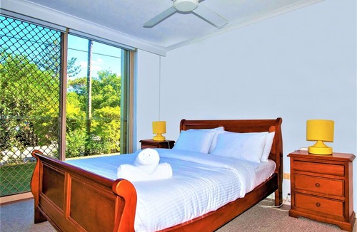 Currumbin Hotel | Sand Castles on Currumbin Beach