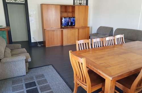 Charters Towers Hotel | Commercial Hotel
