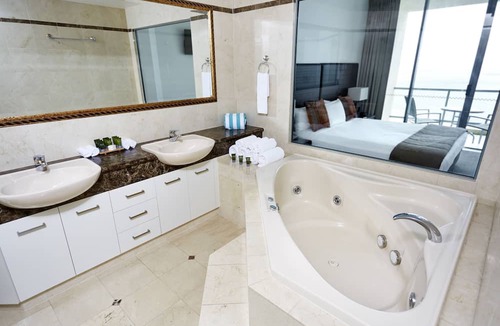 Surfers Paradise Hotel | Mantra Sun City