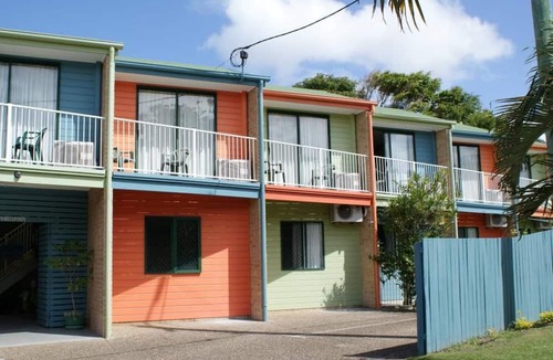 Coolum Beach Hotel | Coolum Budget Accommodation