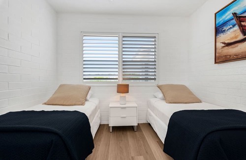 Coolum Beach Apartment | Coolum Beach 2 Bedroom Apartment with Ocean View @ Surf Dance