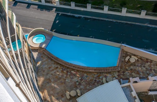Strand Apartment | Beachfront Luxury 1,300 Sq Ft, Workspace, Air Con & False Bay Views
