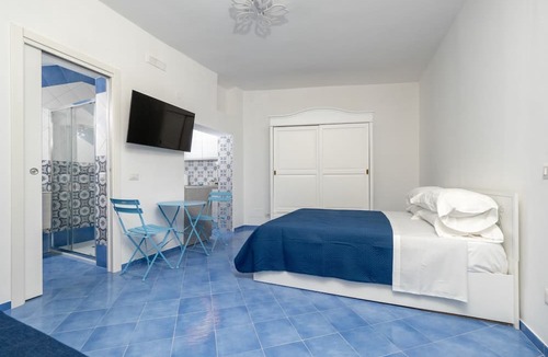 Chiesa Nuova Apartment | Camilla House – Cozy Studio in the Heart of Positano