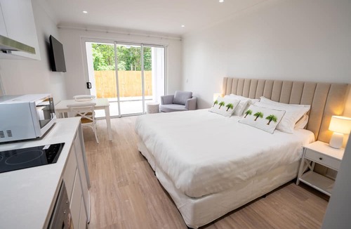 Trinity Beach Apartment | Trinity Collective