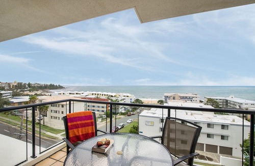 Kings Beach Apartment | King's Row Holiday Apartments