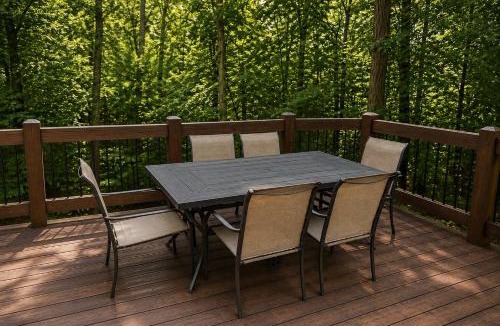 Ellijay House | River Resort Retreat Hot Tub & Game Room Pets