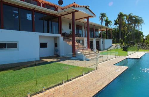 Ashby Heights House | Casa Del Rio- 270 degrees of water views - Stone Real Estate