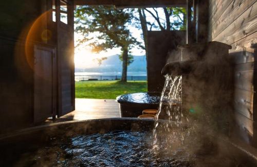 Yamanakako Villa | marinoe organic resort - Health and Stay - A Private Lakeside Villa at Lake Yamanaka, Blessed by the Spirit of Mount Fuji