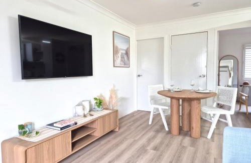 Battery Hill Apartment | NEW - The Coastal Cactus Villa