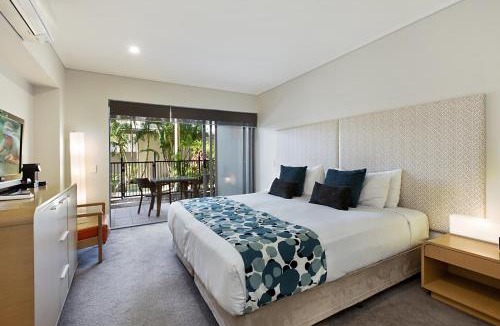 Kingscliff Apartment | Plunge Pool Apartment In Salt Spa Resort by uHoliday - 2BR, 1BR and Hotel Room configurations available