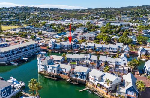 Waterfront Villa | KnysnaQuays 4