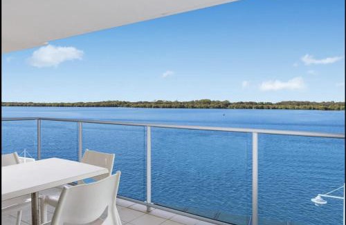 Ballina Apartment | River's Edge Premium Retreat