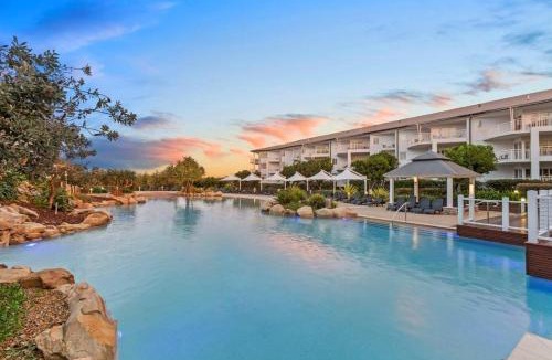 Kingscliff Apartment | The Pool Resort Kingscliff Two Bedroom 4104-4105 ground floor with pool view
