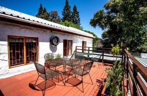 Westcliff Hostel | Zoete Inval Travelers Lodge Guesthouse Hermanus