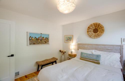 Mescal Corridor NW House | Monterey Bay Home w/Hot Tub Near Beaches & Golf