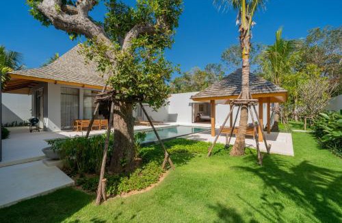 Thep Kasattri Villa | Grand garden villa Free Airport Pickup from 7 days