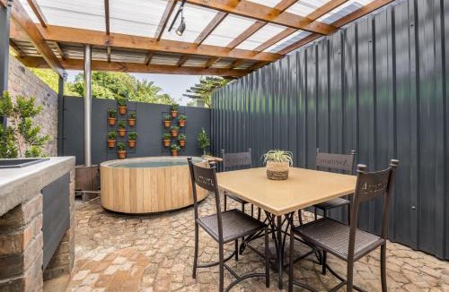 Stellenbosch Apartment | Avemore Time Out Le Verger
