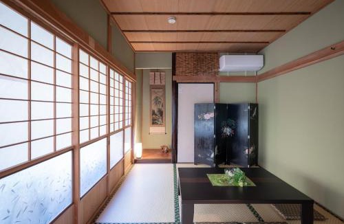 Harunako Onsen House | Private Lodge 春夏秋冬 -SHIKI-