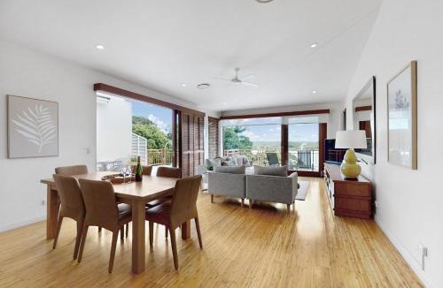 Noosaville House | Penthouse at Colonial