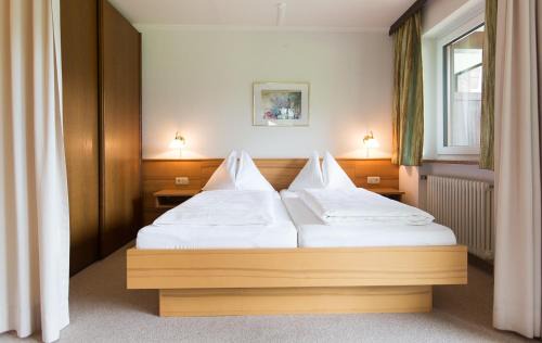 Bad Hofgastein Apartment | Ferienhaus Schiwiese mit freiem Eintritt in die Alpentherme & freie Nutzung der Gasteiner Bergbahnen im Sommer 2026