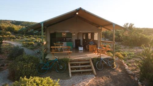 Oudtshoorn Ski Chalet | AfriCamps Klein Karoo