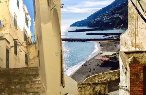 Amalfi Apartment | Casa del Normanno " Sea view 2BR Apartment in Amalfi Near Beach&Central"
