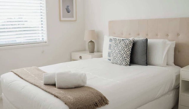 Coastal Escape l Views, Rooftop Terrace & Jaccuzi