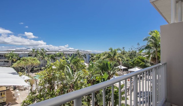 The Sand Resort Kingscliff - One Bed Pool view (3302)