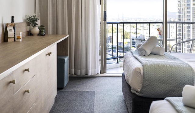 Cozy Twin Apartment with Ocean View