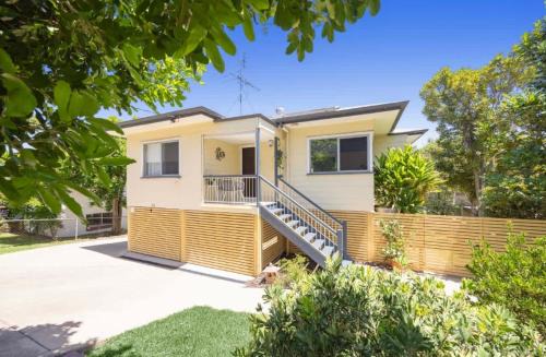 Verney Beachside Getaway