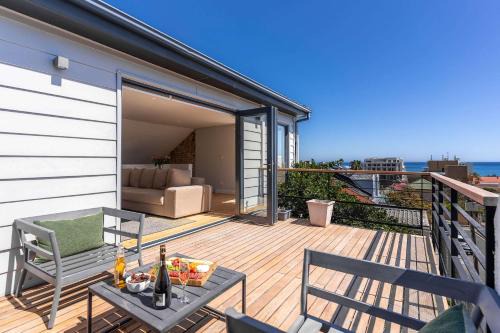 Mnt Nelson Sea Point - Views Townhouse Fireplace