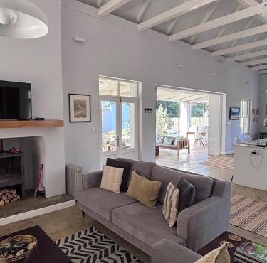 Contemporary Karoo Home in Prince Albert