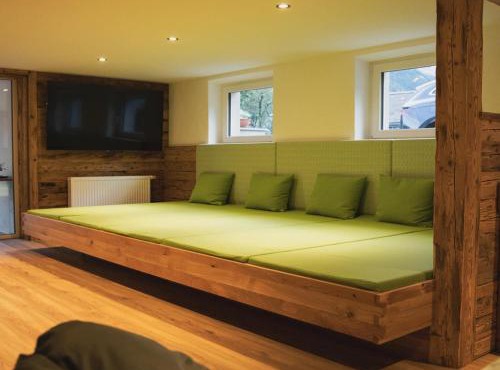 Farmhouse in Bramberg with Sauna & Ski Access